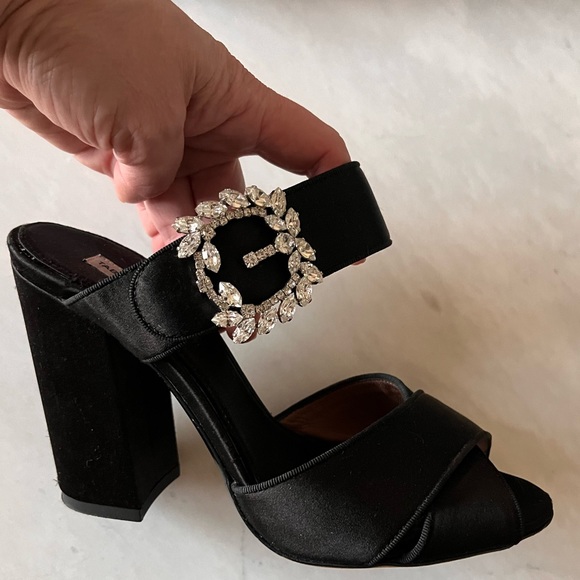 Tabitha Simmons Reyner Satin Mules - Picture 2 of 7